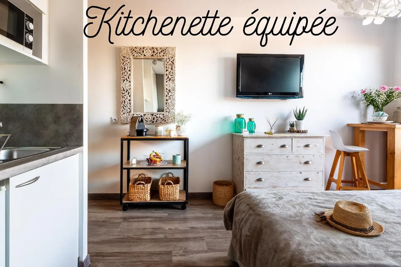 Studios Nuitee En Provence Aix-en-Provence Aparthotel